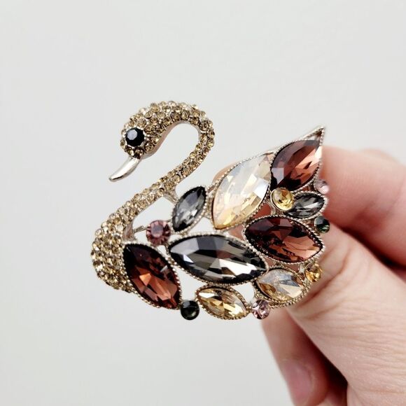 Brand New Copper Tone Swan Rhinestone Brooch Pin - Picture 6 of 9
